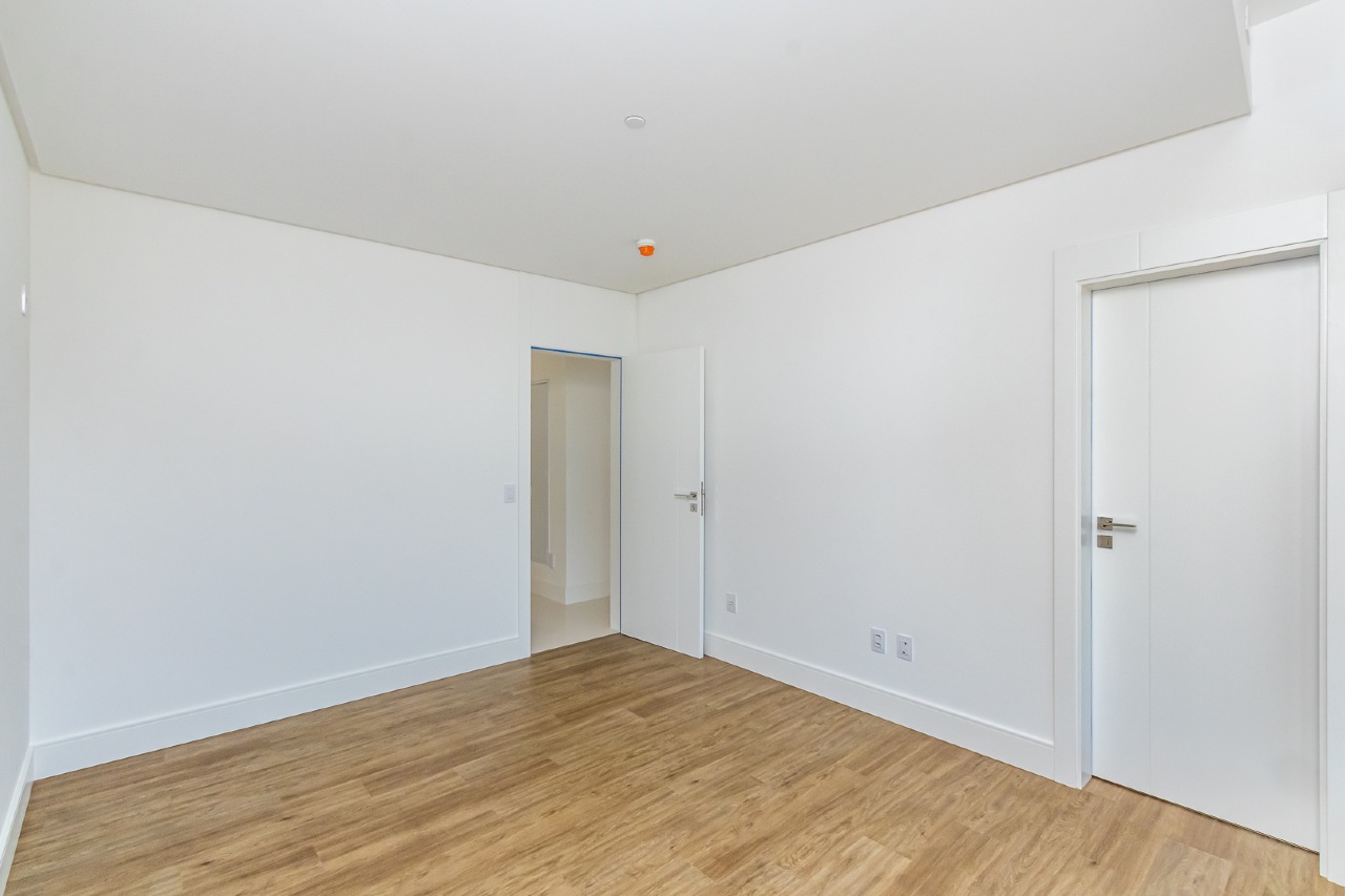 Apartamento à venda no Barra Sul: 