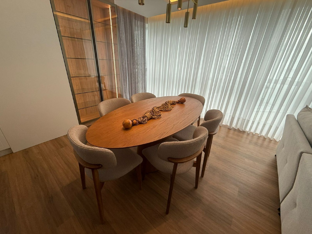 Apartamento à venda no Pioneiros: 