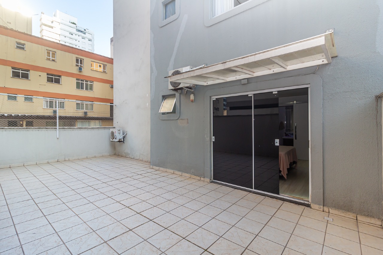 Apartamento diferenciado à venda no Centro: 