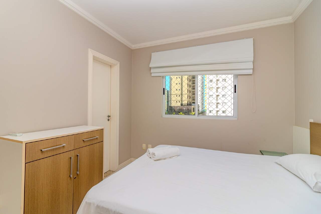 Apartamento à venda no Pioneiros: 