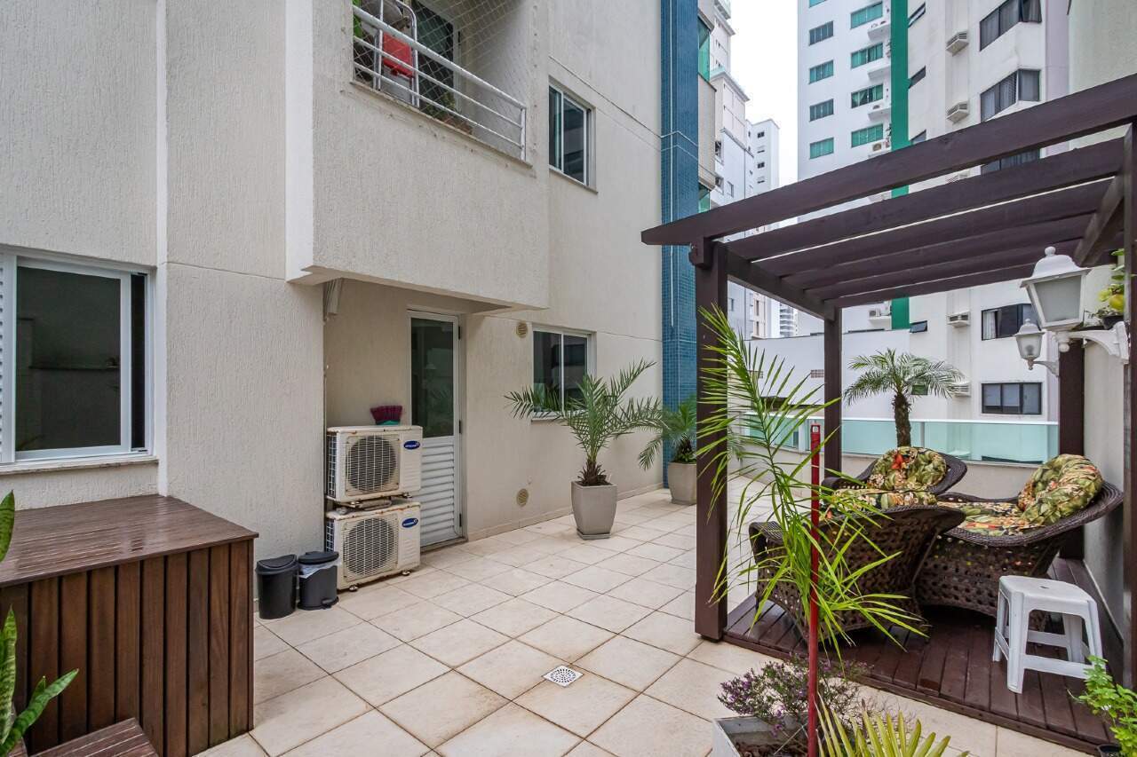 Apartamento diferenciado à venda no Centro: 