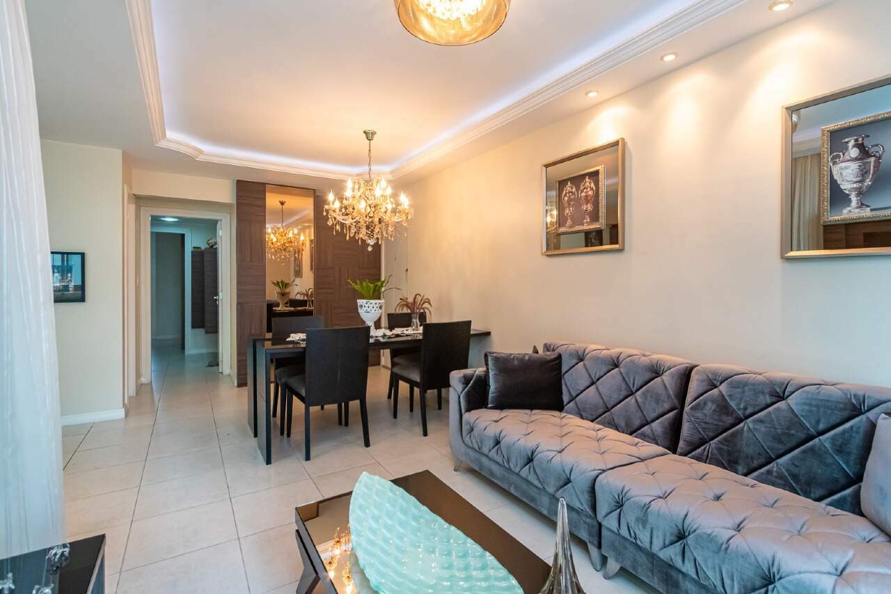 Apartamento diferenciado à venda no Centro: 