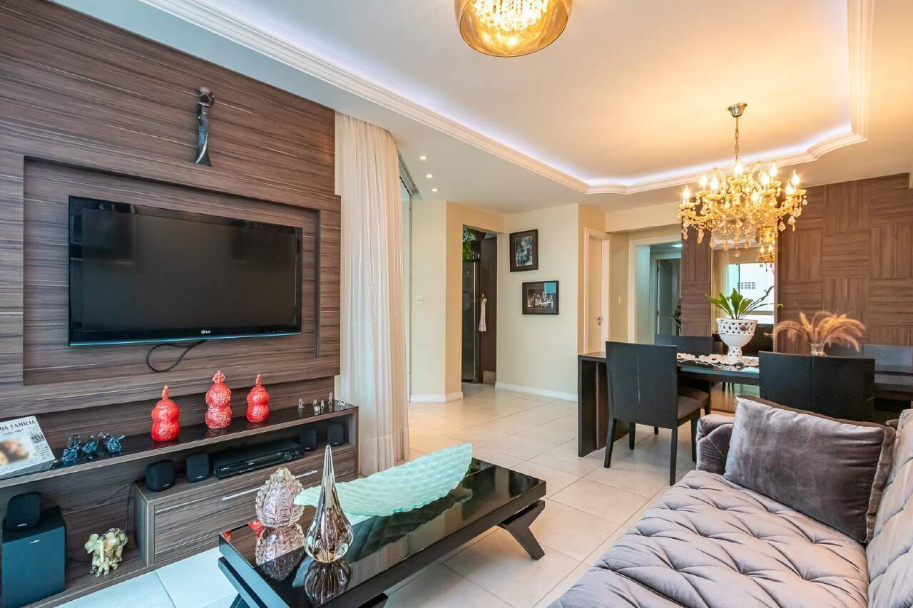 Apartamento diferenciado à venda no Centro: 