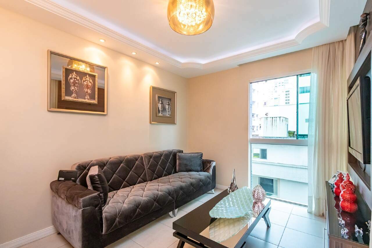 Apartamento diferenciado à venda no Centro: 