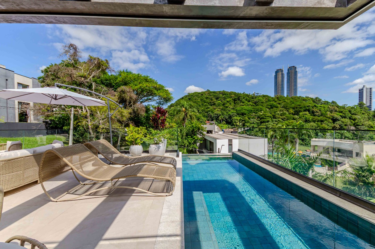 Apartamento à venda no Barra: 