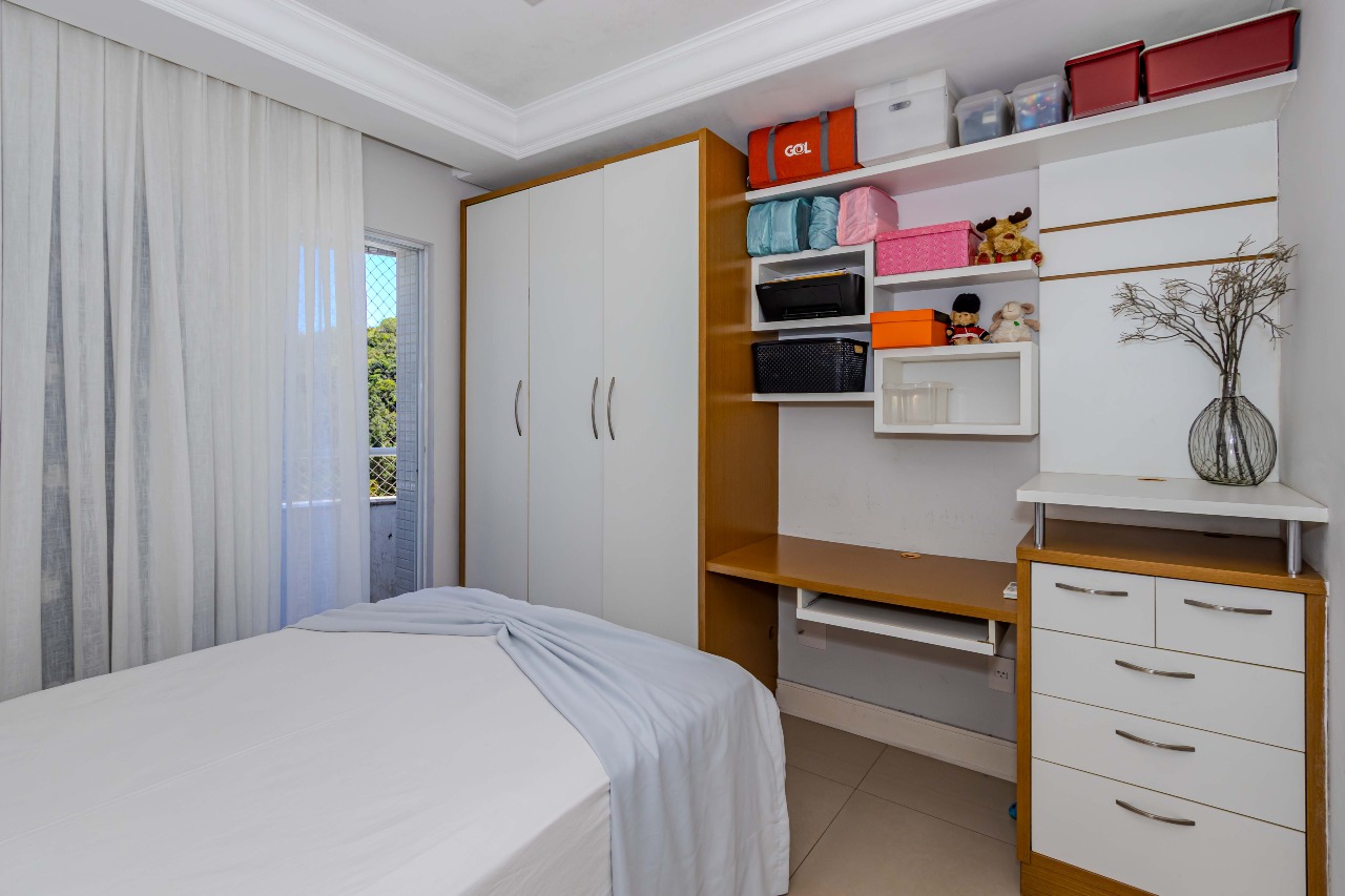 Apartamento à venda no Pioneiros: 