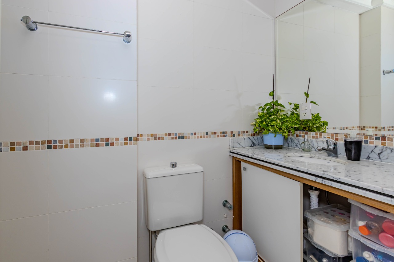 Apartamento à venda no Pioneiros: 