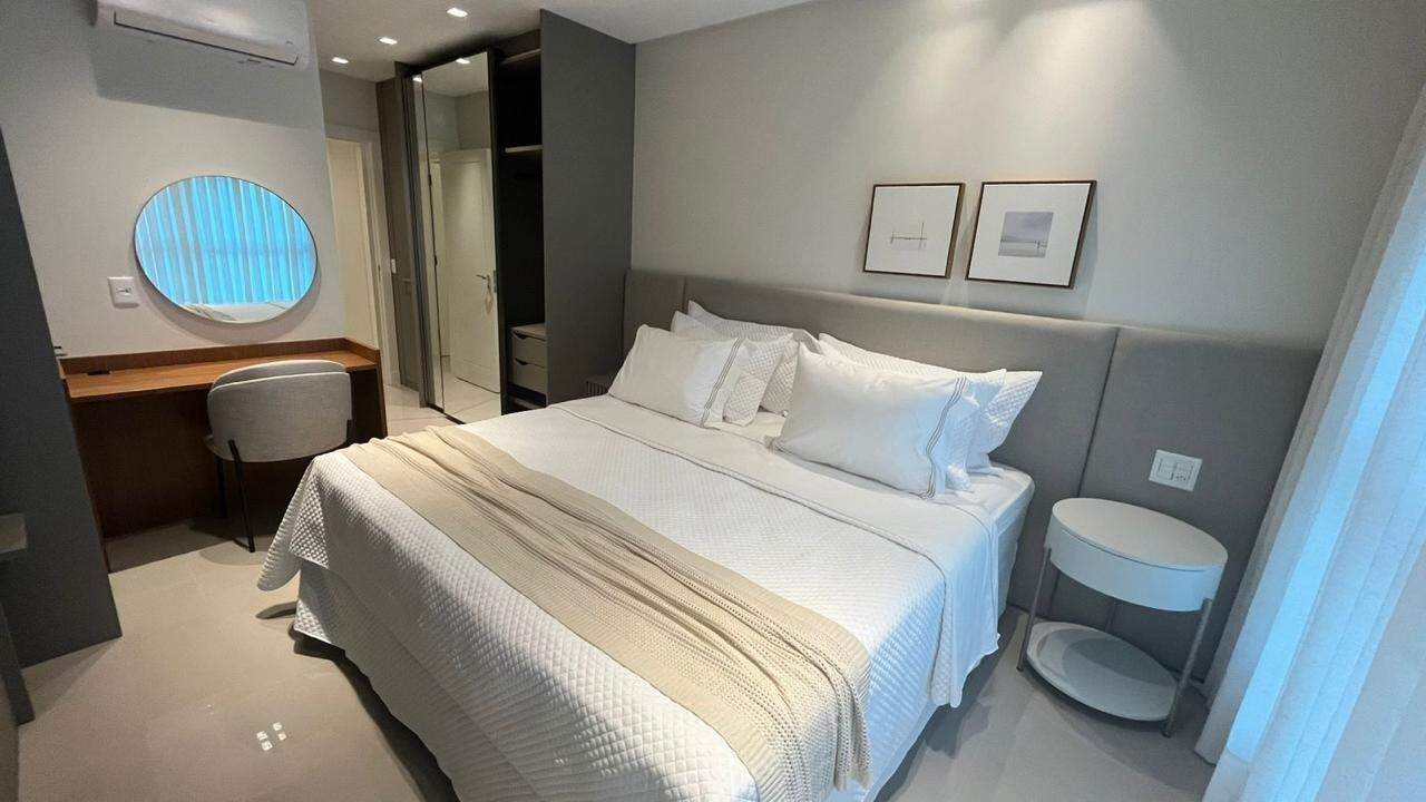 Apartamento à venda no Pioneiros: 