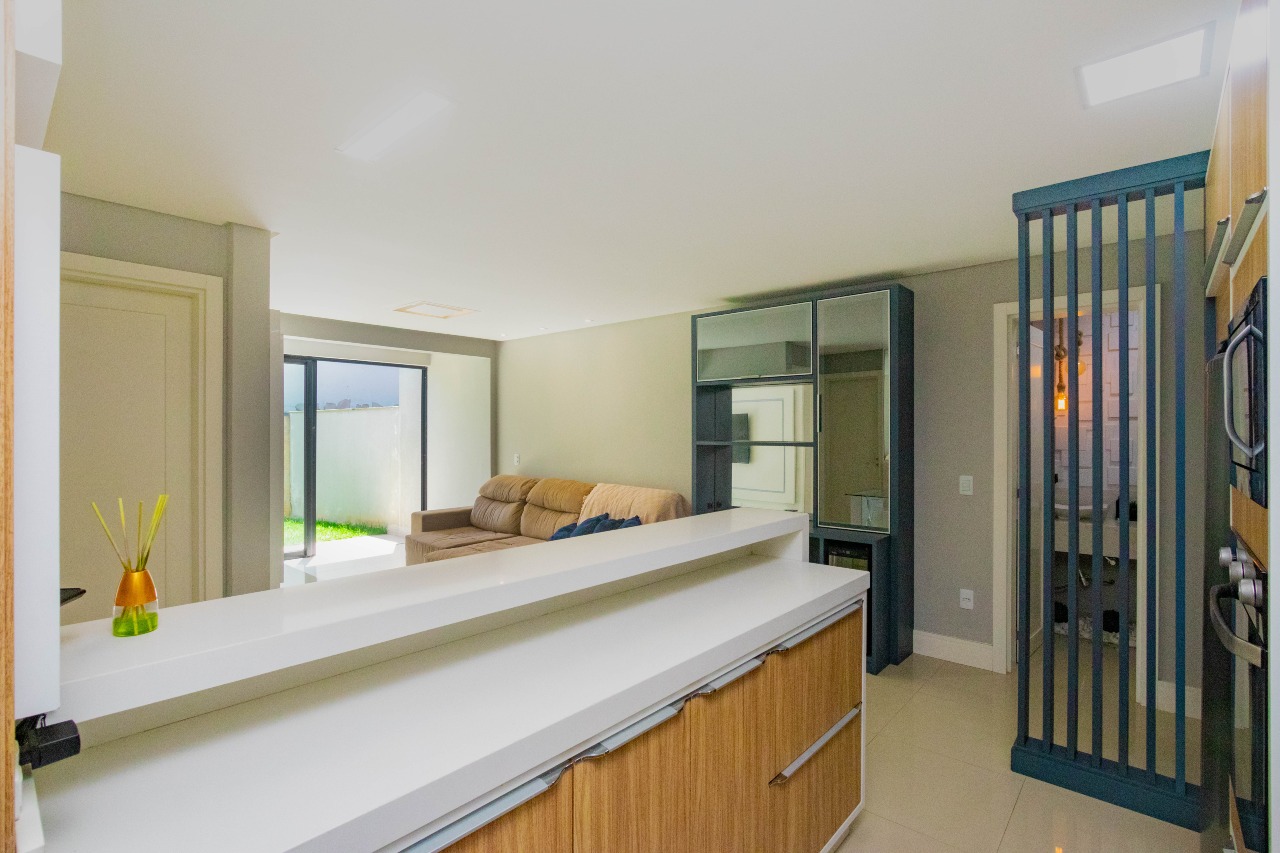 Apartamento diferenciado à venda no Praia dos Amores: 