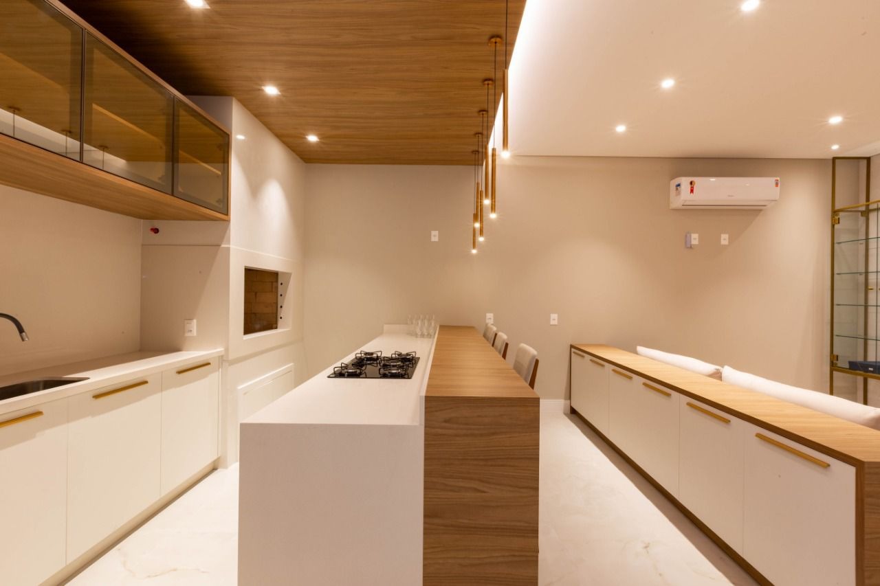 Apartamento à venda no Pioneiros: 