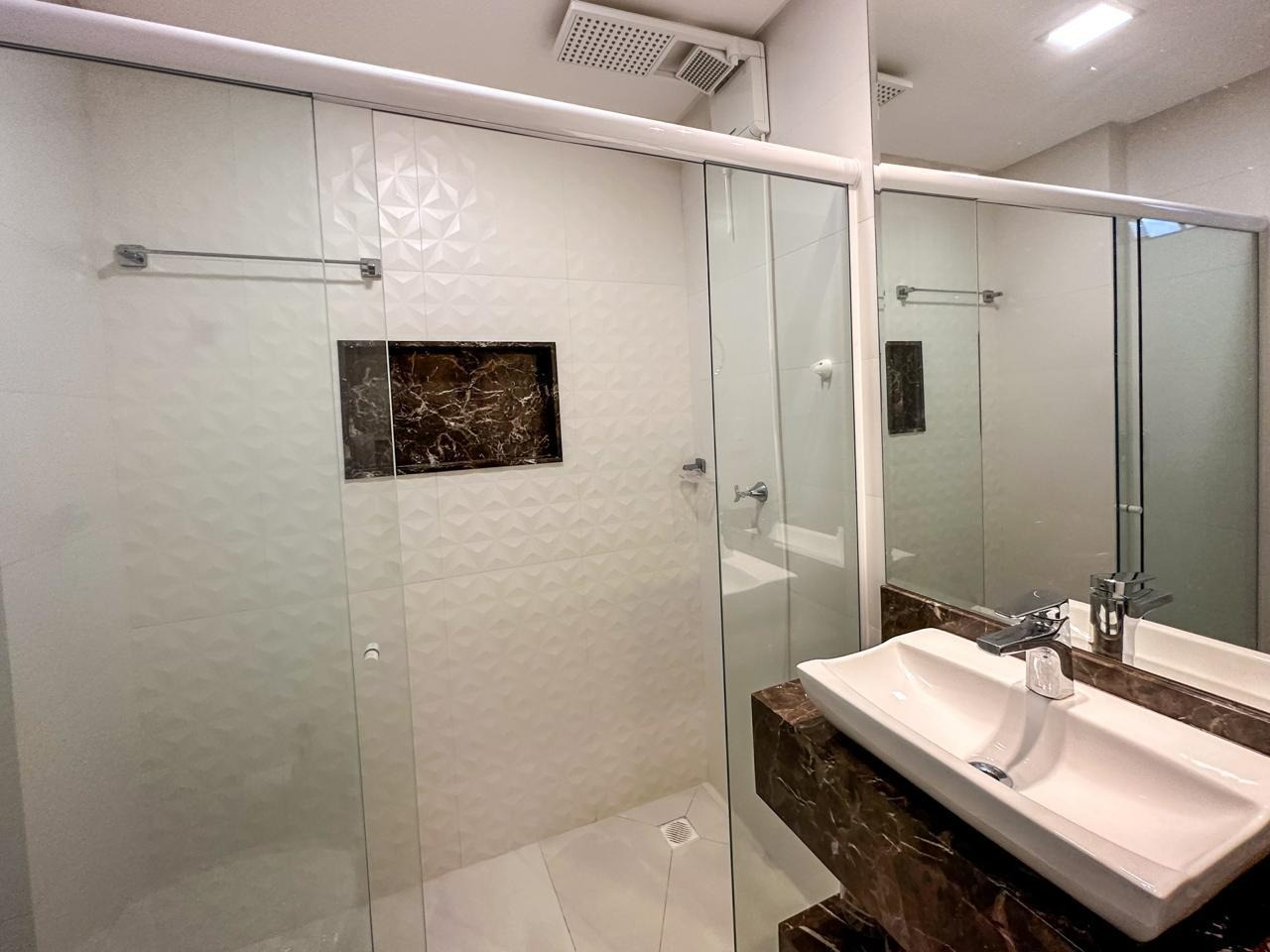 Apartamento diferenciado à venda no Centro: 
