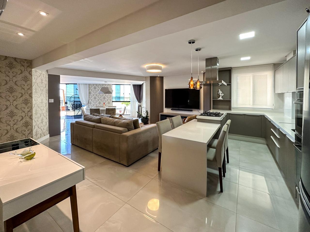 Apartamento diferenciado à venda no Centro: 