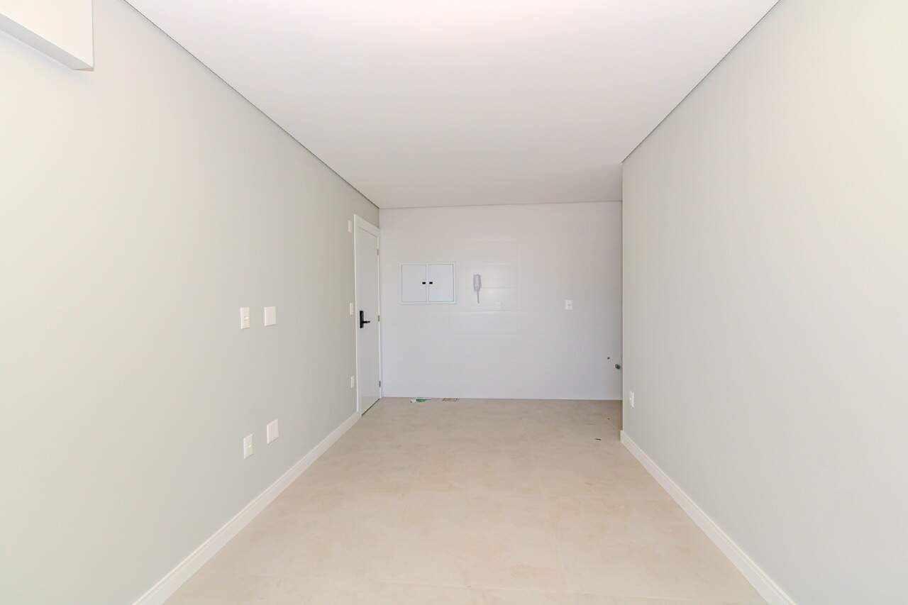 Apartamento à venda no Praia dos Amores: 