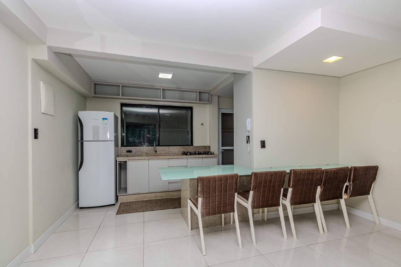 Apartamento diferenciado à venda no Centro: 