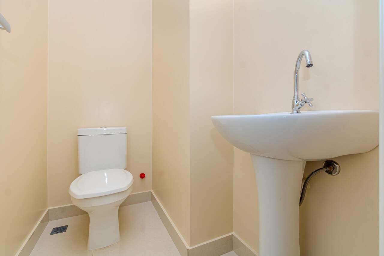 Apartamento à venda no Pioneiros: 