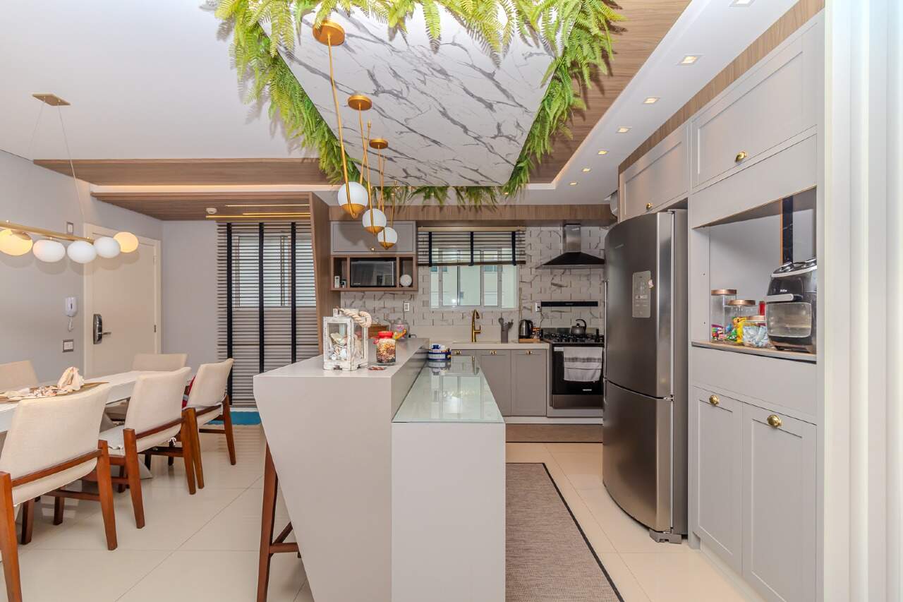 Apartamento à venda no Pioneiros: