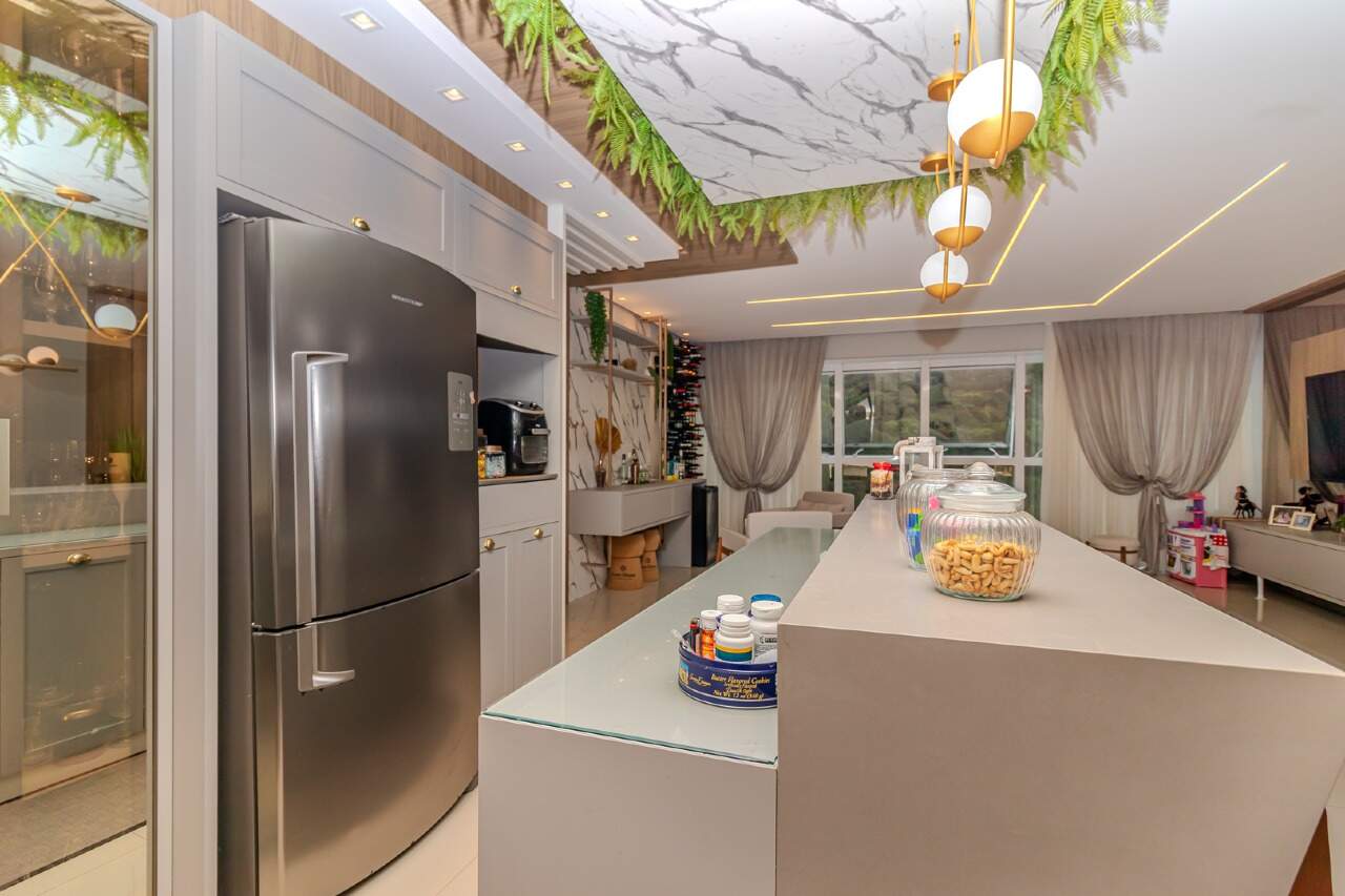Apartamento à venda no Pioneiros: