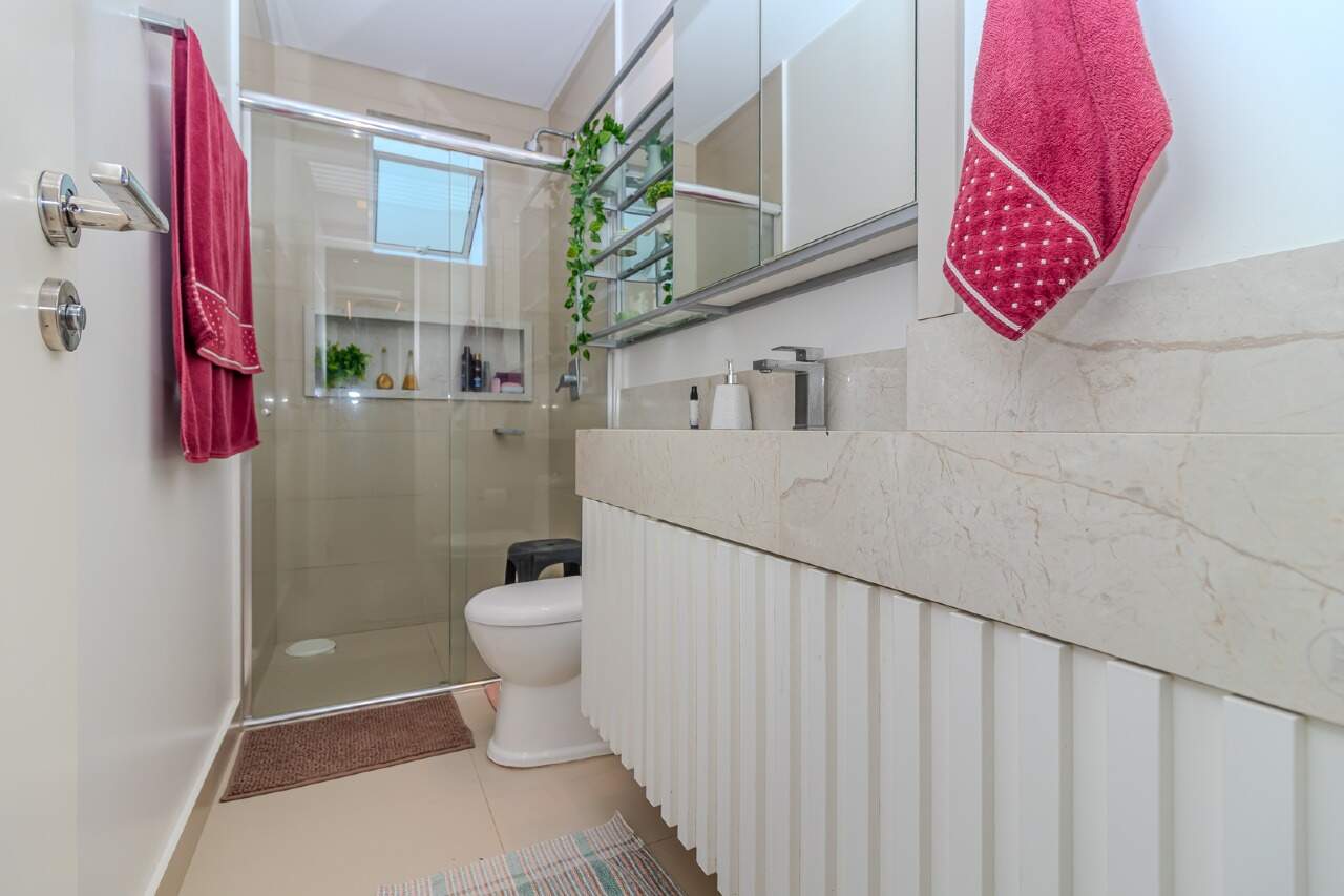 Apartamento à venda no Pioneiros: