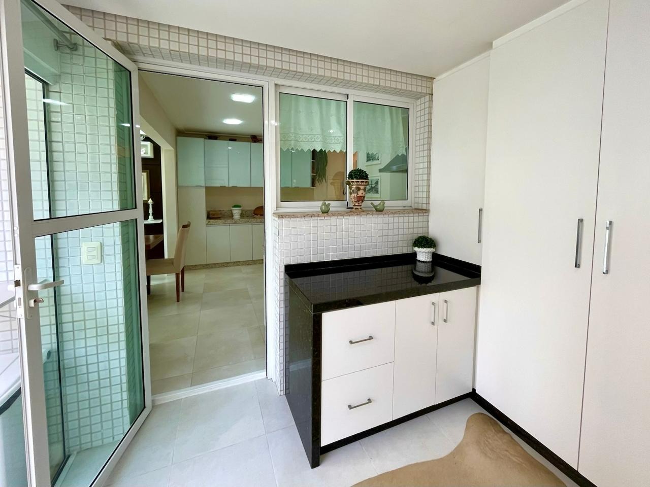 Apartamento diferenciado à venda no Centro: 