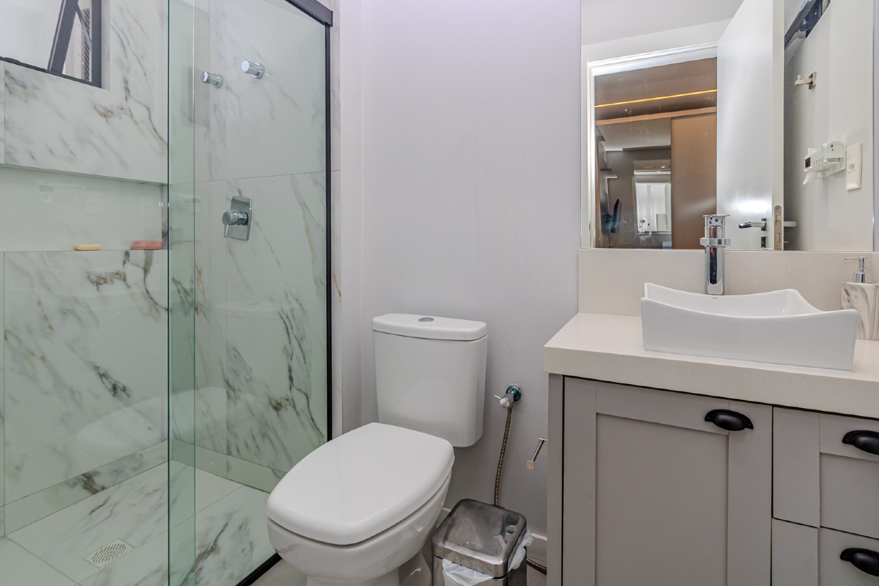 Apartamento à venda no Pioneiros: 