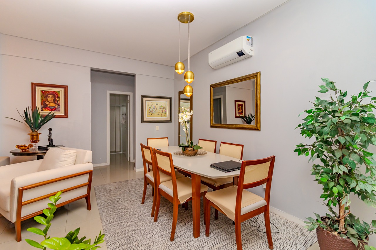 Apartamento diferenciado à venda no Centro: 