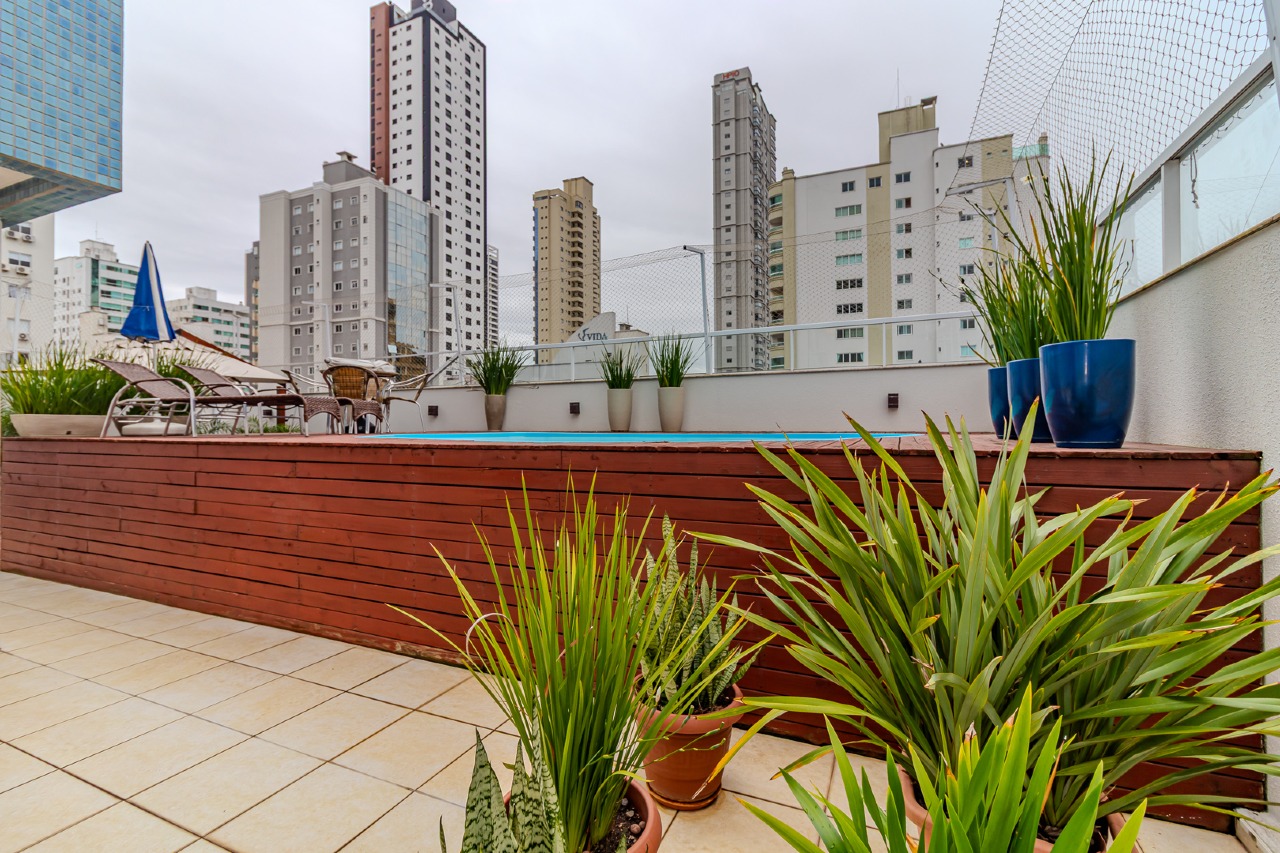Apartamento diferenciado à venda no Centro: 