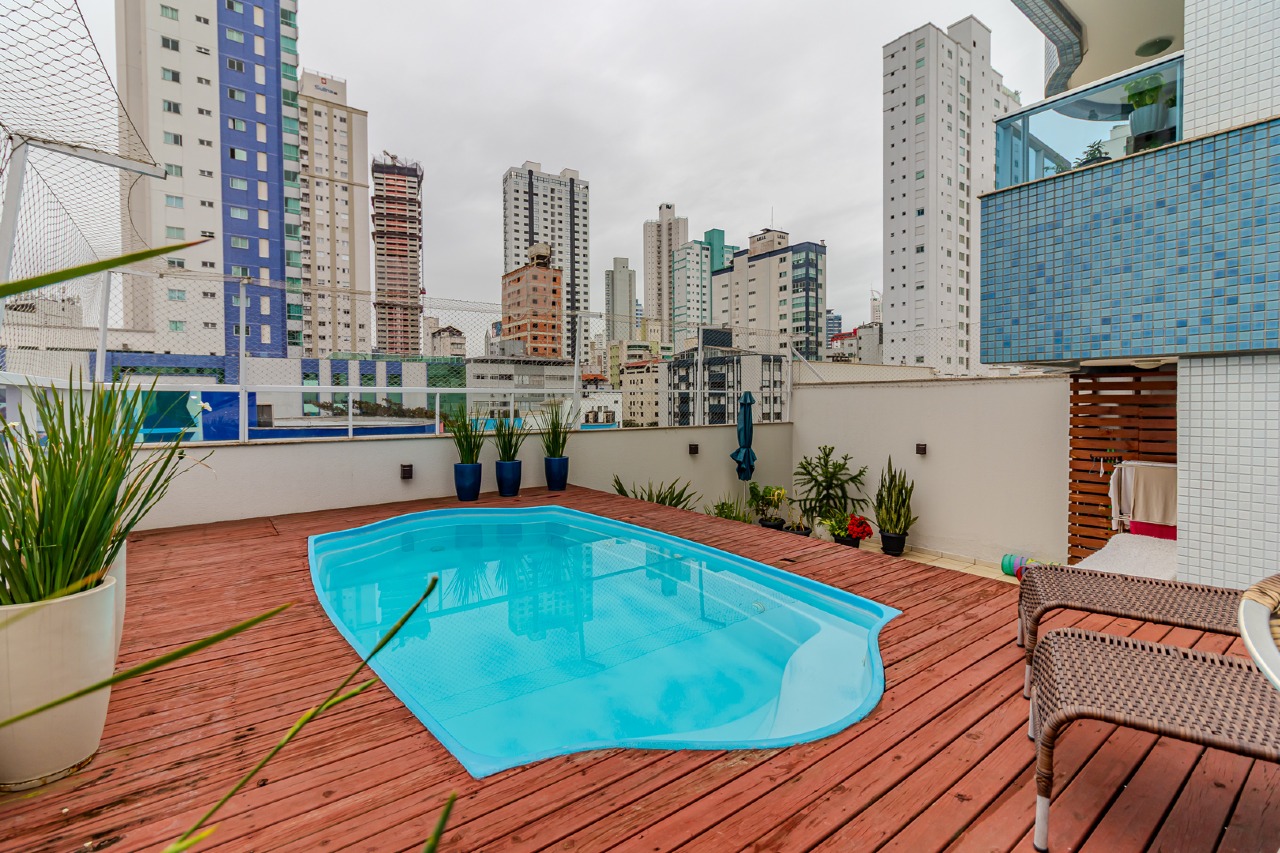 Apartamento diferenciado à venda no Centro: 