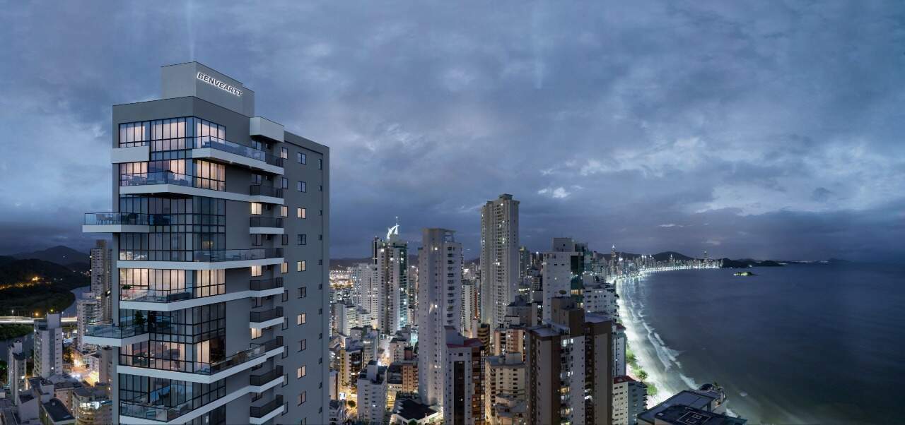 Apartamento diferenciado à venda no Centro: 
