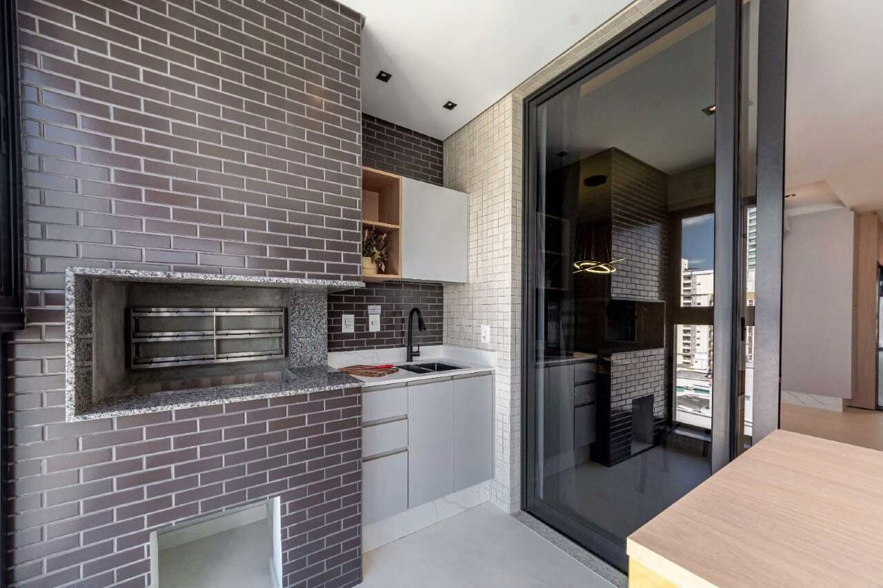 Apartamento diferenciado à venda no Centro: 
