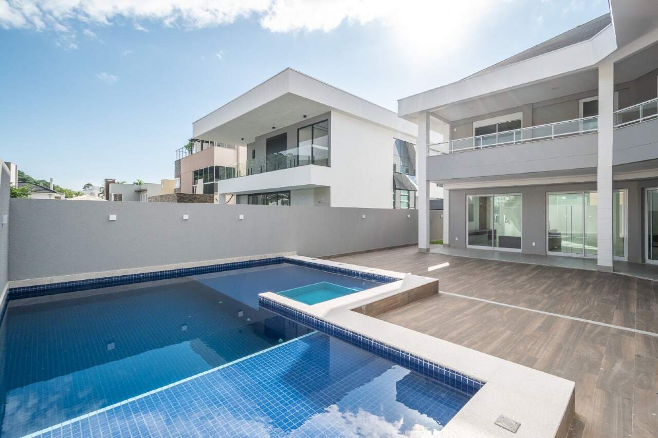 Casa de Condomínio à venda no Ariribá: 