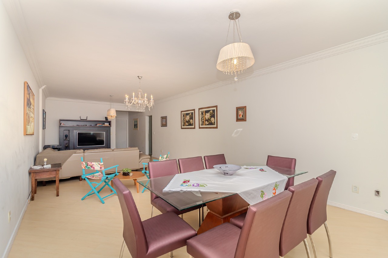 Apartamento diferenciado à venda no Barra Sul: 