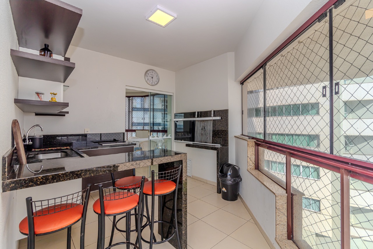 Apartamento diferenciado à venda no Barra Sul: 