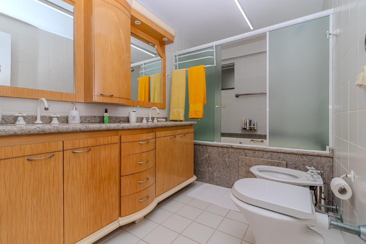 Apartamento diferenciado à venda no Barra Sul: 