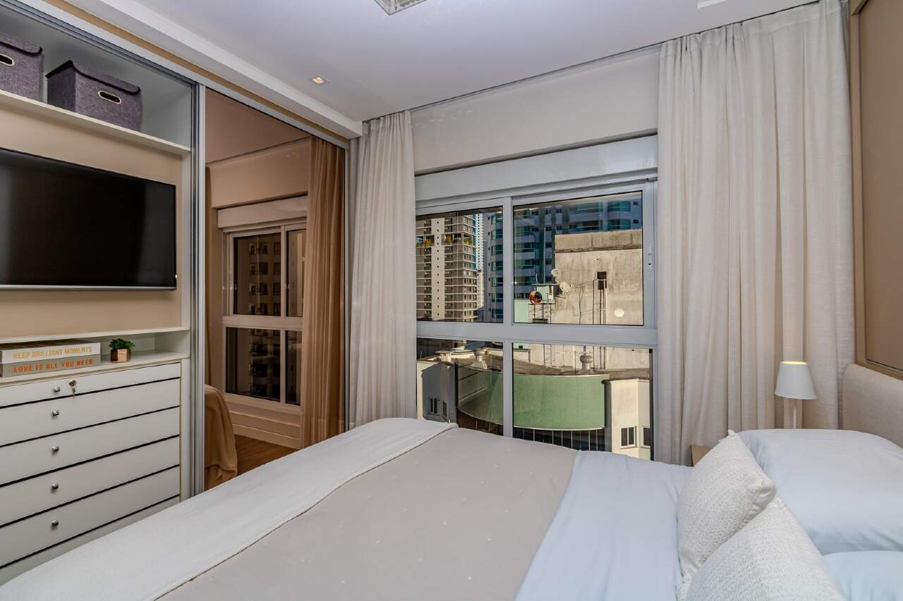 Apartamento à venda no Pioneiros: 