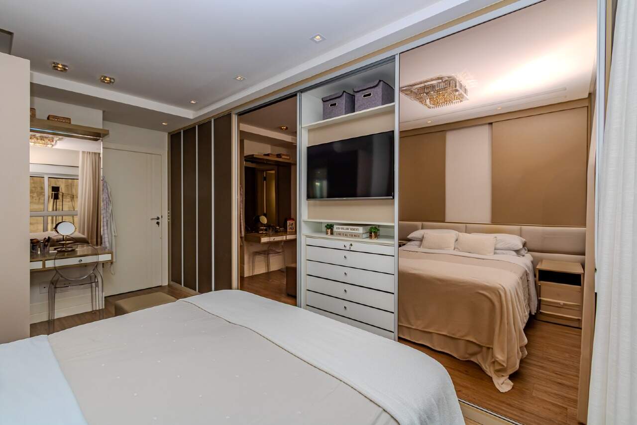 Apartamento à venda no Pioneiros: 