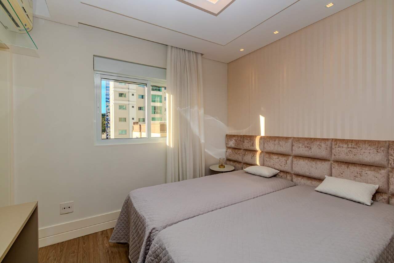 Apartamento à venda no Pioneiros: 