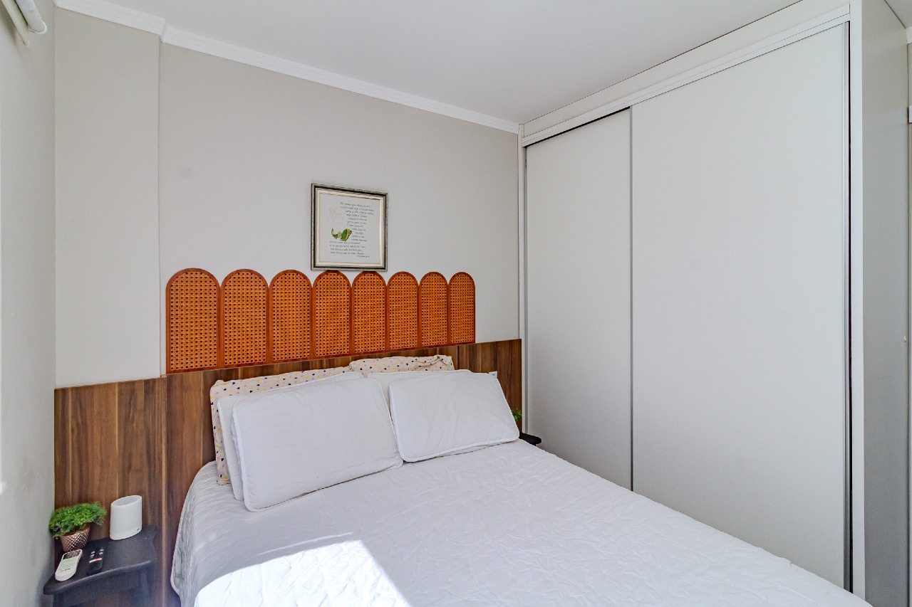 Apartamento à venda no Pioneiros: 