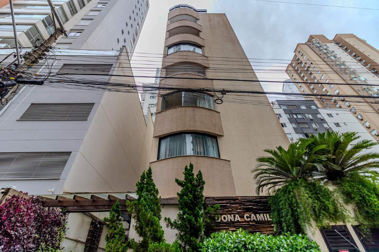 Apartamento à venda no Centro: 