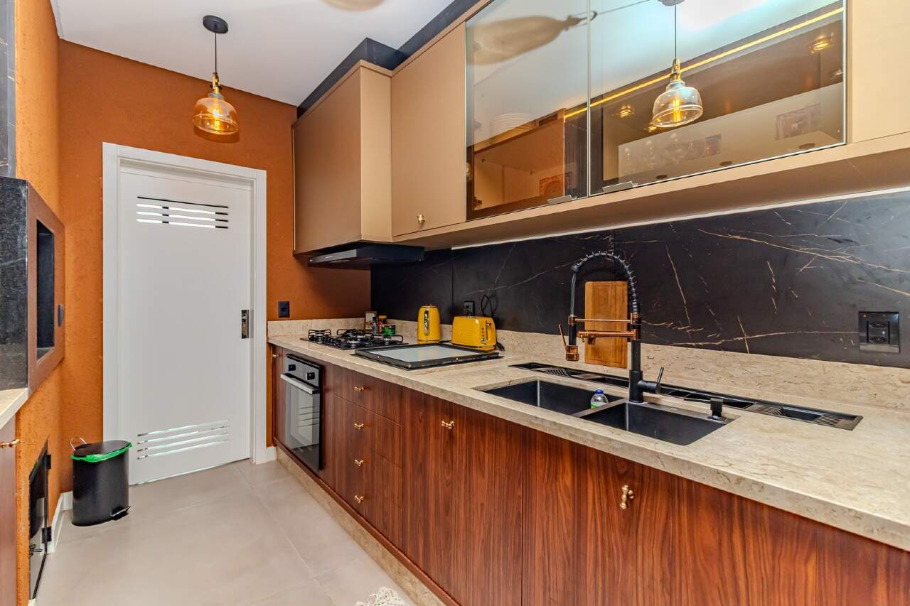Apartamento diferenciado à venda no Centro: 