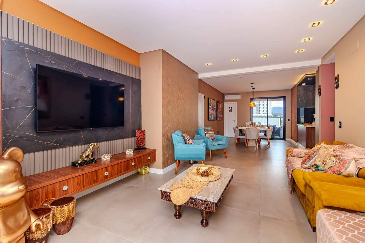 Apartamento diferenciado à venda no Centro: 