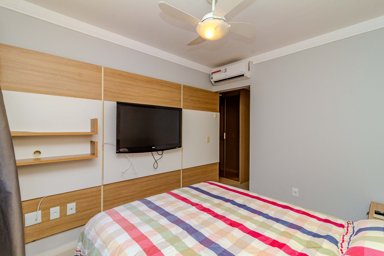 Apartamento à venda no Pioneiros: 
