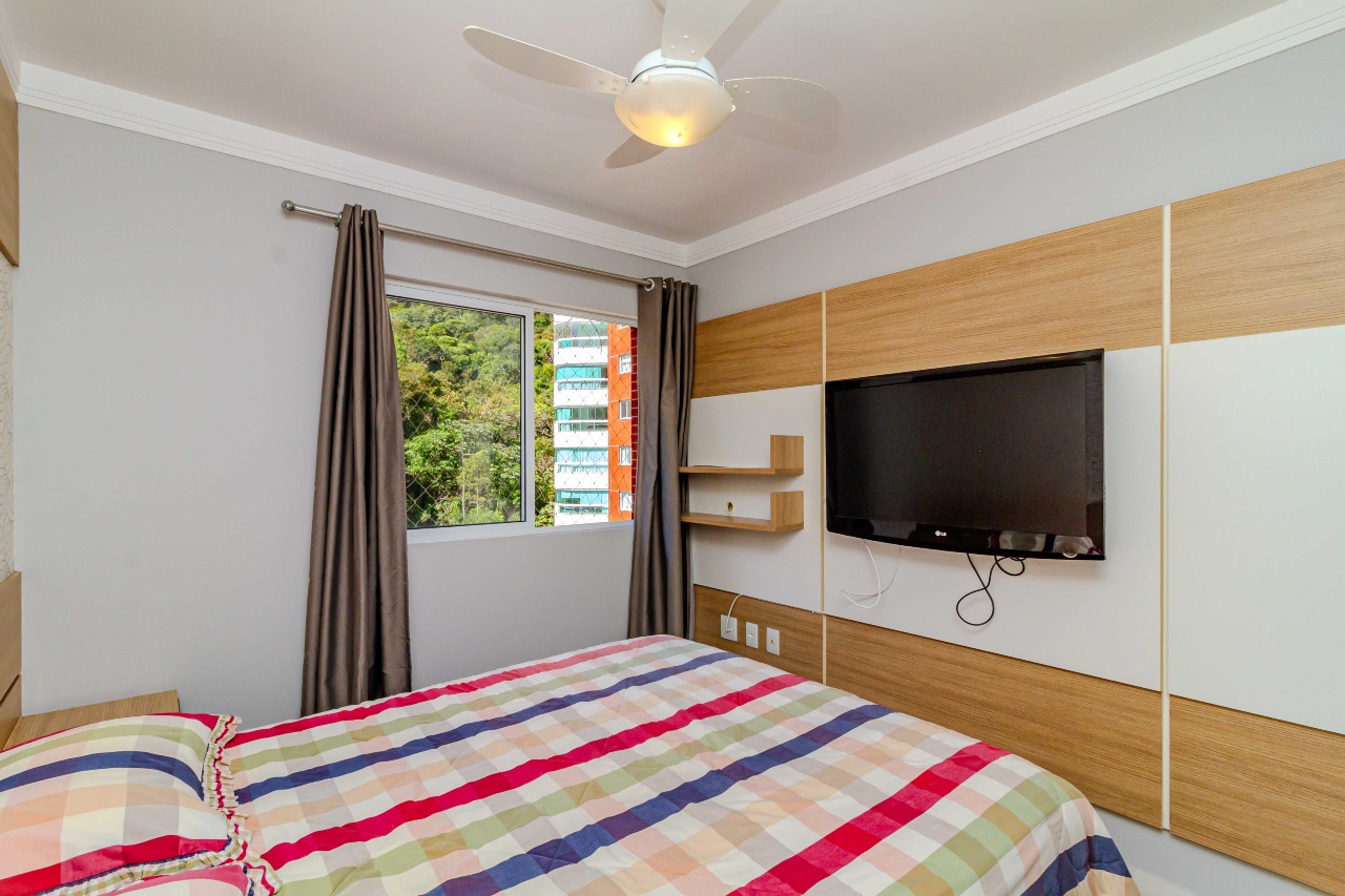 Apartamento à venda no Pioneiros: 