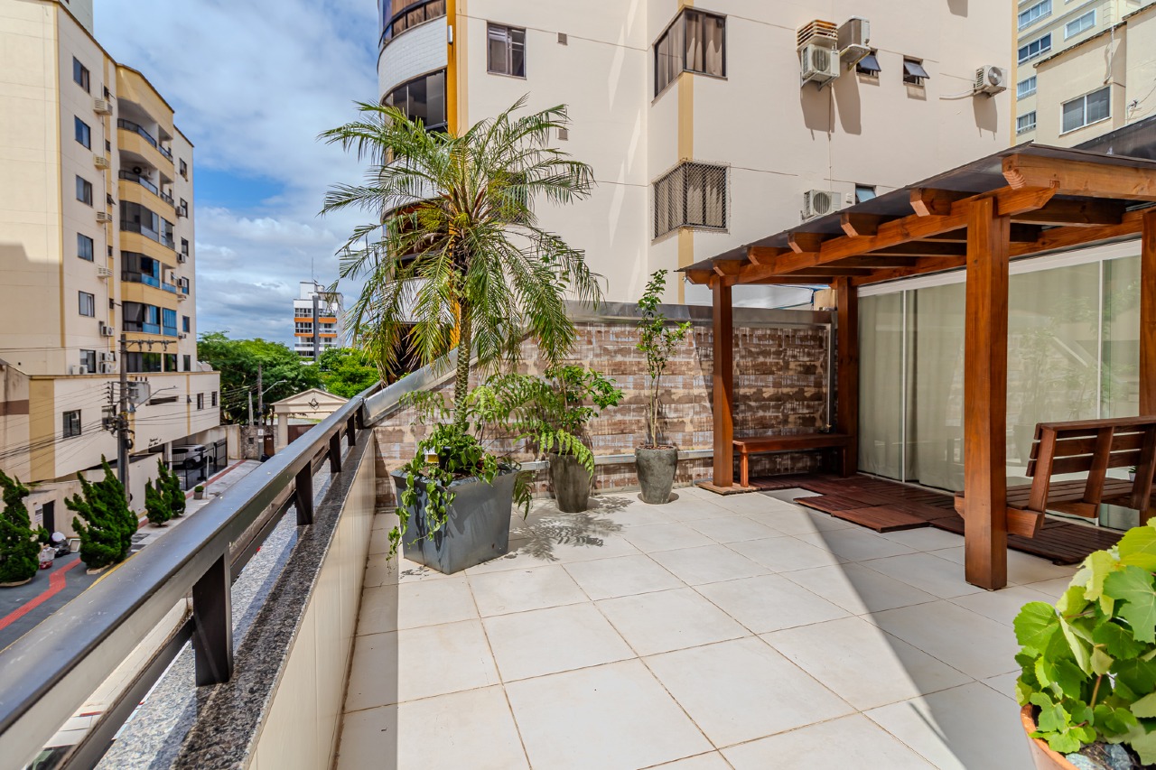 Apartamento diferenciado à venda no Centro: 