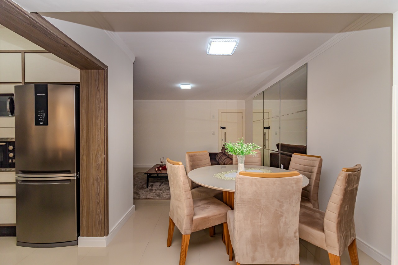 Apartamento diferenciado à venda no Centro: 