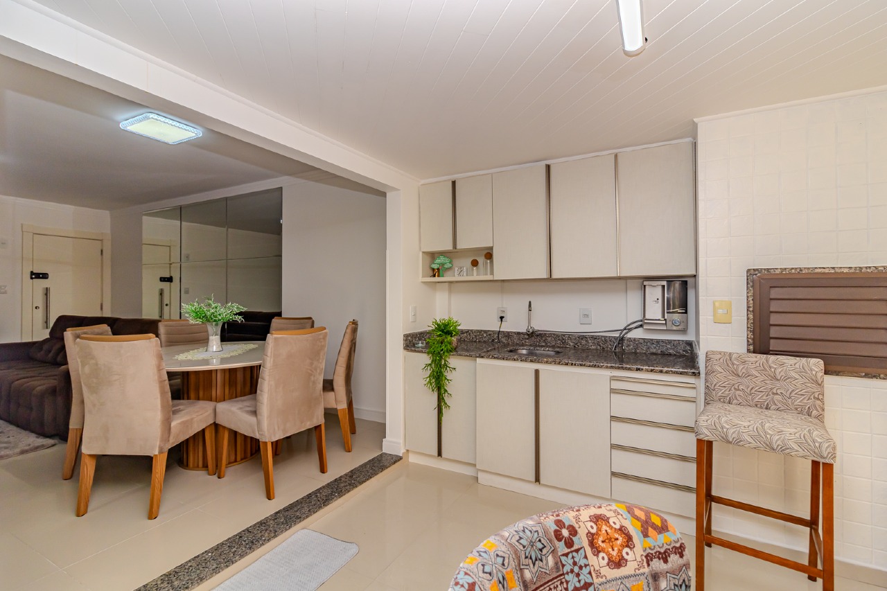Apartamento diferenciado à venda no Centro: 