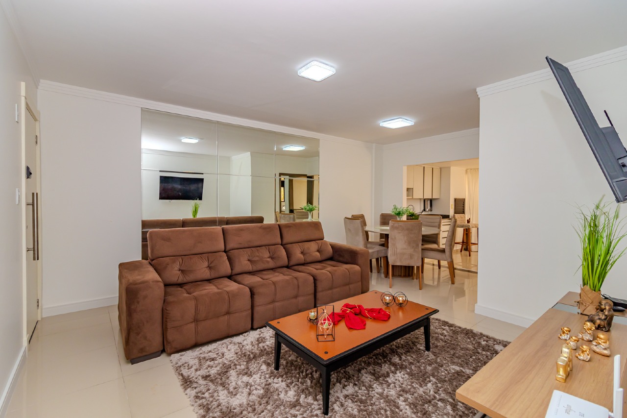Apartamento diferenciado à venda no Centro: 