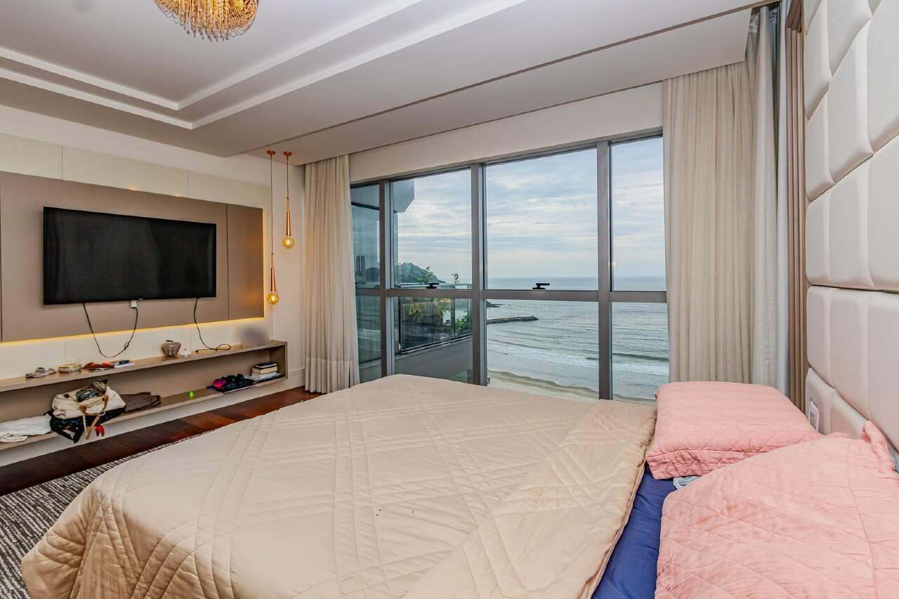 Apartamento diferenciado à venda no Centro: 