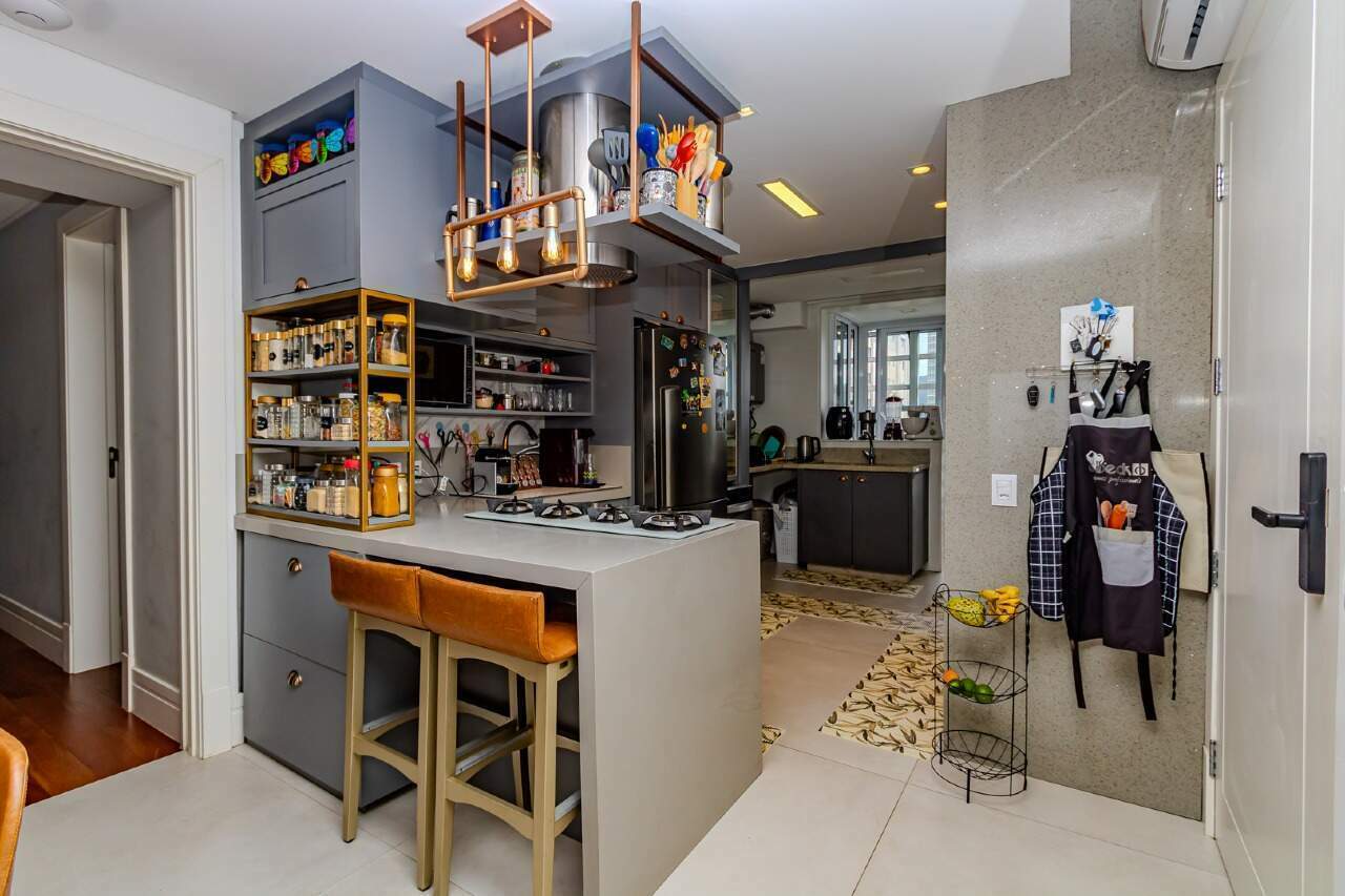 Apartamento diferenciado à venda no Centro: 