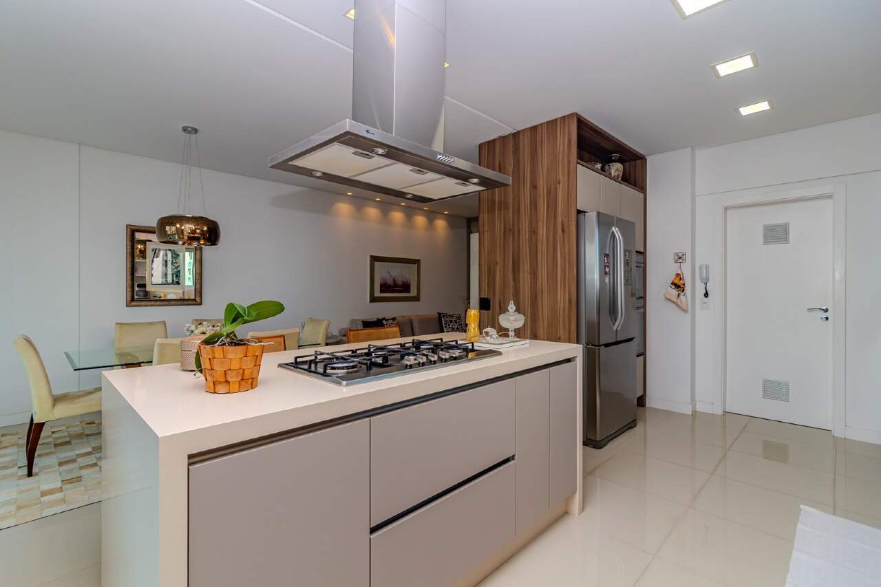 Apartamento diferenciado à venda no Pioneiros: 