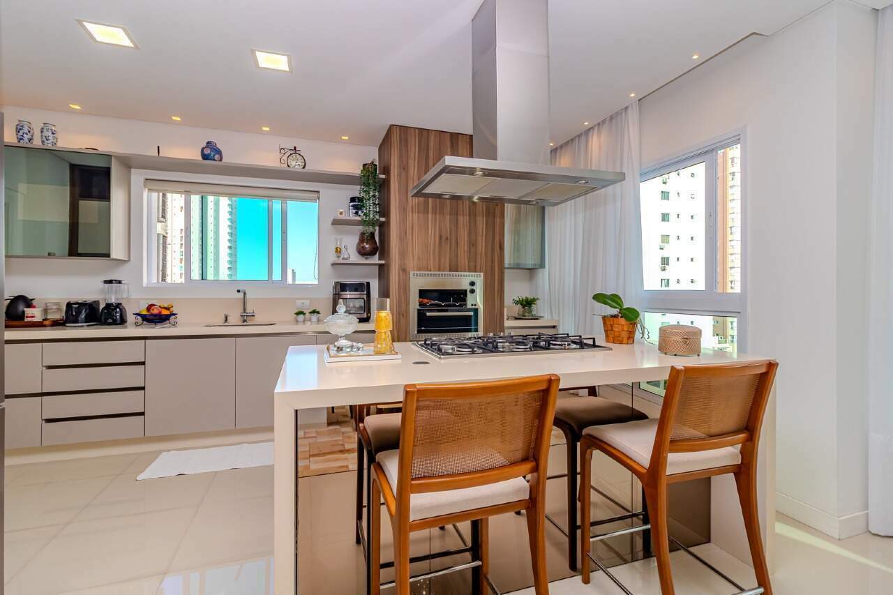 Apartamento diferenciado à venda no Pioneiros: 